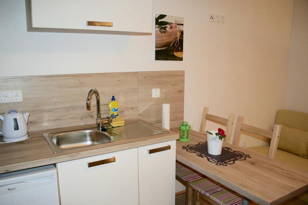 Guesthouse Villa Juric Цриквеница Экстерьер фото